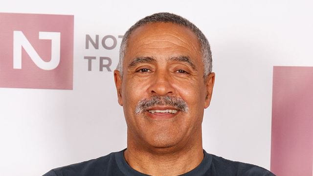Walking tips with Daley Thompson
